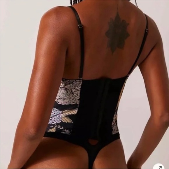 Free People Intimately Good Luck Charm Bodysuit in Black Size medium - Picture 3 of 14
